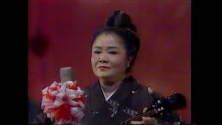瀬良垣苗子　ナビー 沖縄民謡 情念（なさき）唄：瀬良垣苗子 - YouTube
