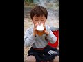 カツオを藁焼きして子供ビー○で流し込むwww