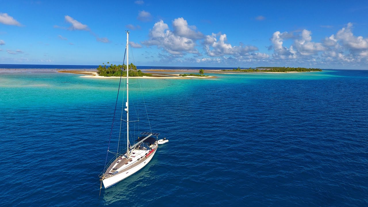 We make it to our first Atoll! Welcome to Raroia, Tuamotus – EP 135 Sailing Seatramp