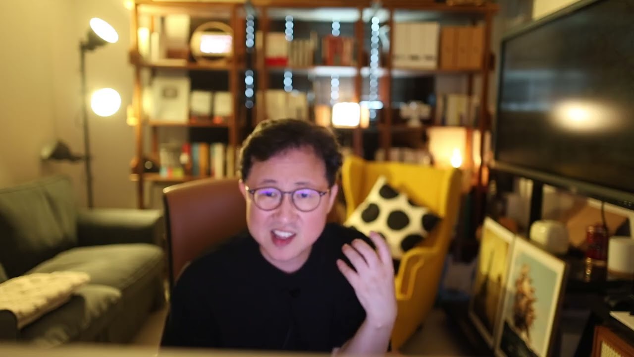돌격대장 김현지. 모든 것을 망치다. 공포가 지배하는 청와대.