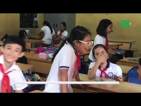 Video Hà Nội: Trường tiểu học Sài Sơn B có dấu hiệu lạm... - YouTube