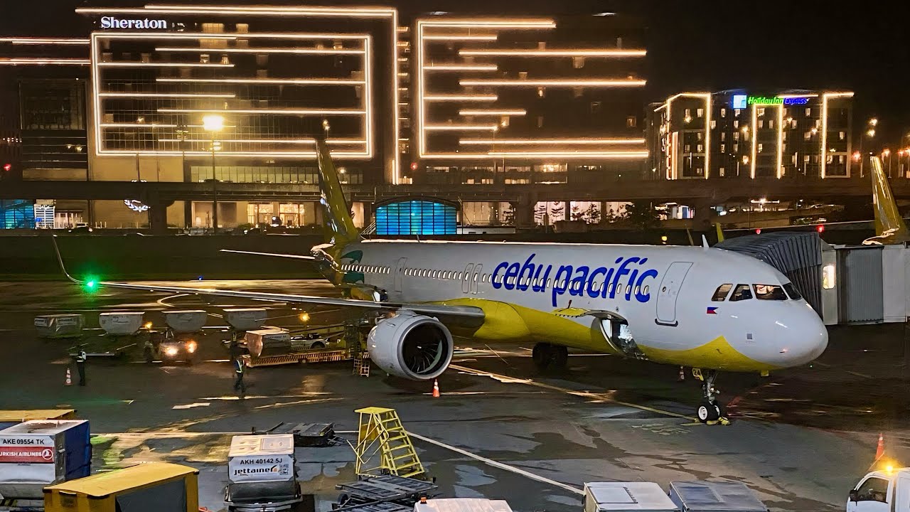 Cebu Pacific Air 5J115 Hong Kong to Manila Flight Experience