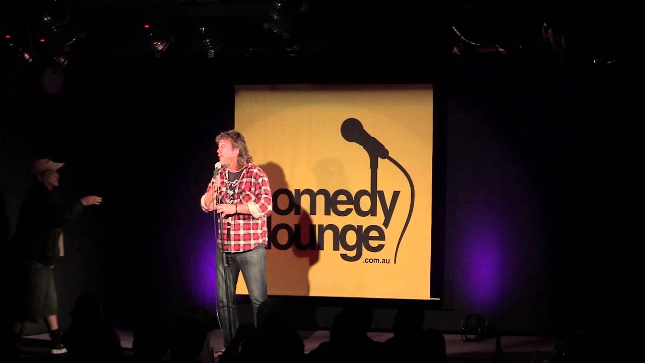 Крис Франклин справляется с пьяным хулиганом как профессионал