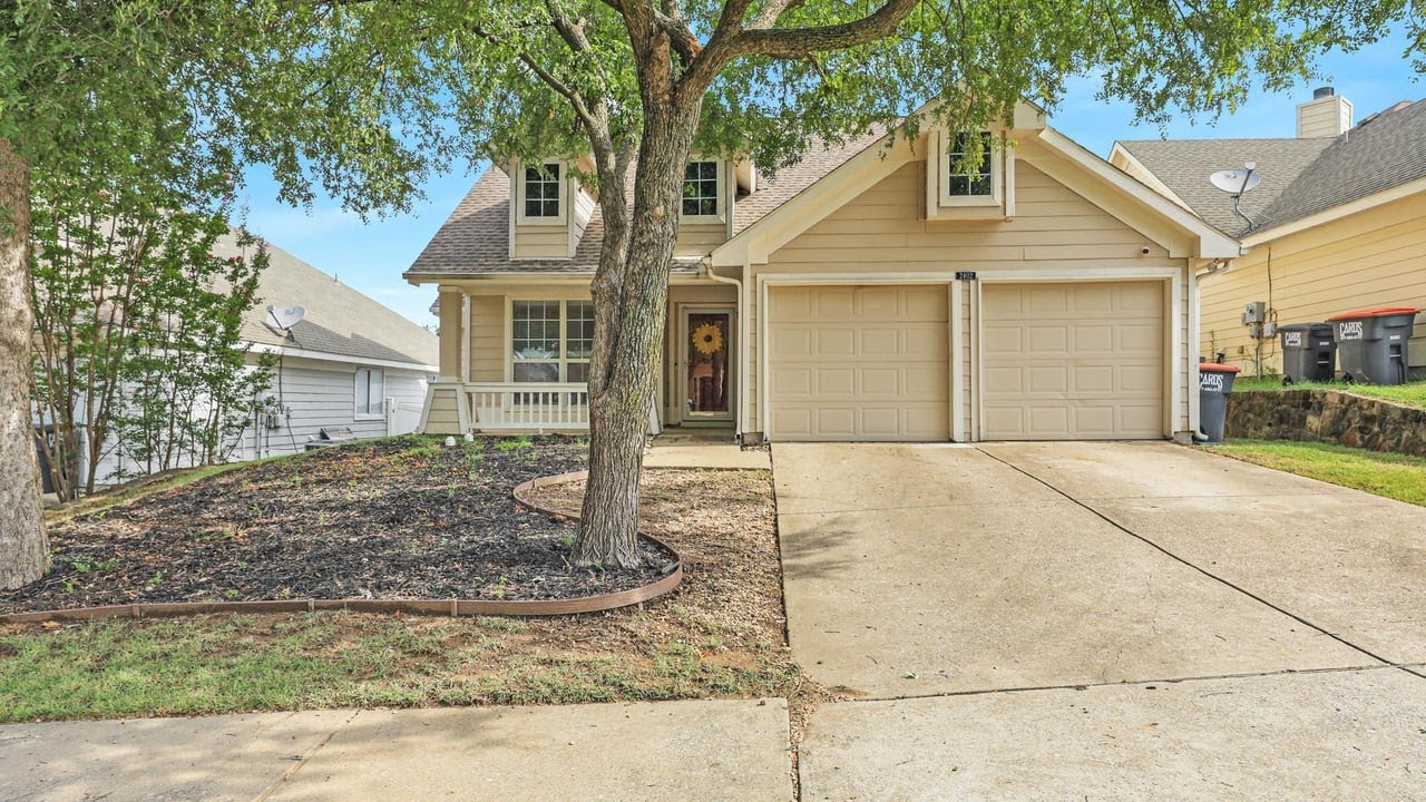 2402 Hillside Dr, Anna, TX