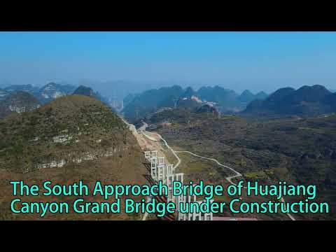 The South Approach Bridge of Huajiang Canyon Grand Bridge under Construction