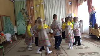 Танец "Кадриль", подг. гр №8