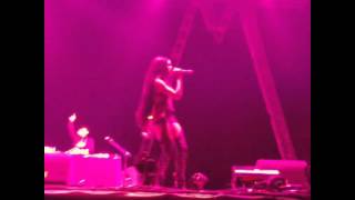 Azealia Banks - Harlem Shake (Live @ Super Bock Super Rock)