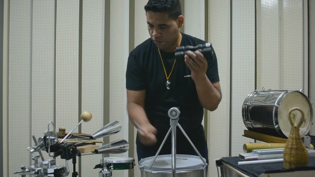 Estudo #3 Para Percussão Múltipla Solo Por Instrumentos Brasileiros.