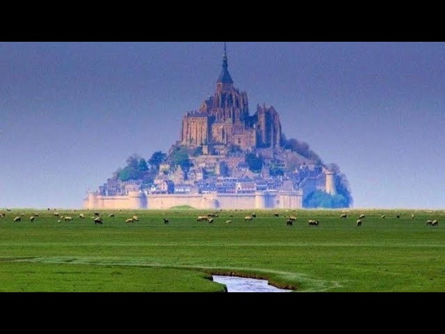 Images Of Megalophobia (Fear Of Big Things)