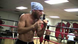 boxing how to throw the short hook - EsNews Boxing