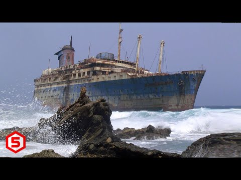 Video: Kapal Hantu Mengarungi Lautan - Pandangan Alternatif