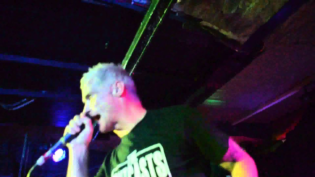 The defects @ Fibber Magees -Dublin. Riot free zone