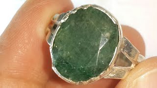 زمرد ( Emerald ) لون راقي