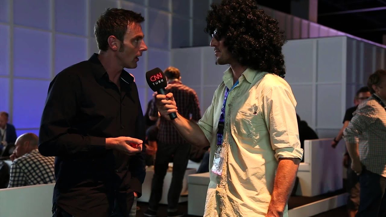 David Rutter Video Games Multiplayer - FIFA 14 Yapımcısı David Rutter Röportajı - GamesCom 2013 ...