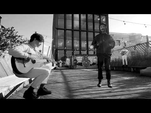Anamoe Drive - 'walking the cow'