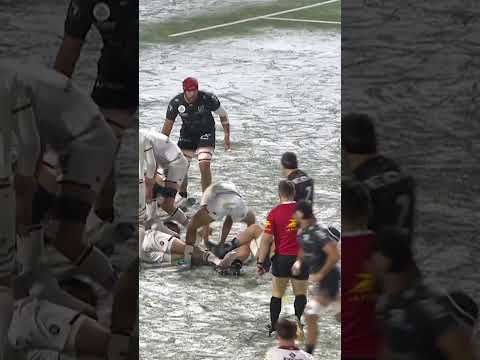 Aperçu de la vidéo « L'essai de Mathieu Jalibert face à Oyonnax ! ❄️ #iloveubb #rugby #top14 »