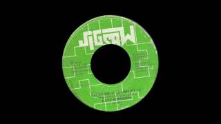 Dave Robinson - Everyone Is Crying Jigsaw