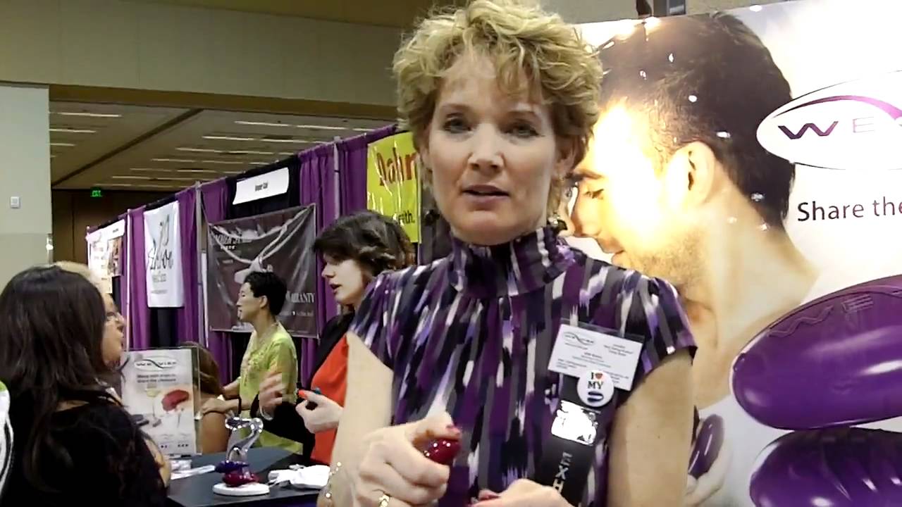 Ultimate Women's Expo in Phoenix Arizona YouTube