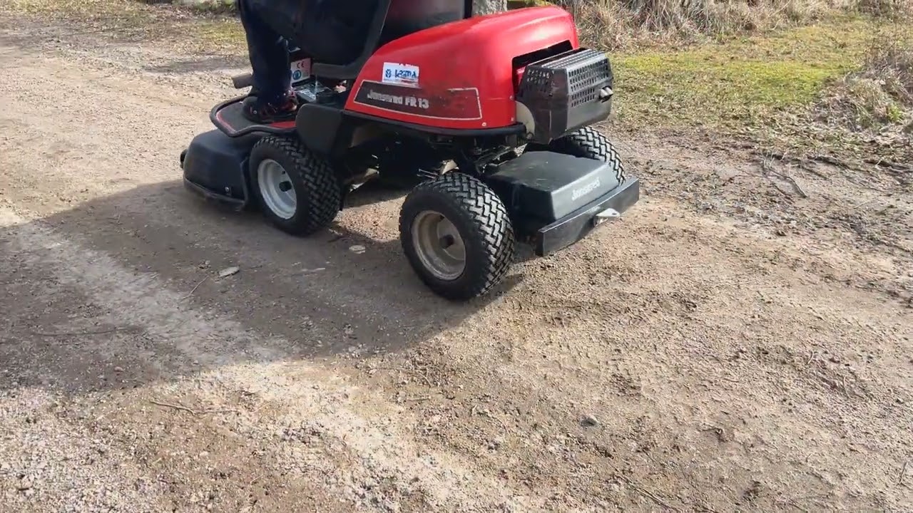 Åkgräsklippare Jonsered FR13