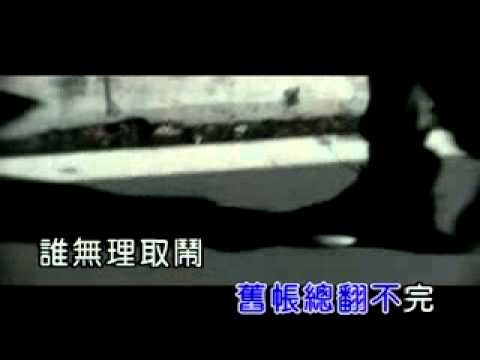 背對背擁抱