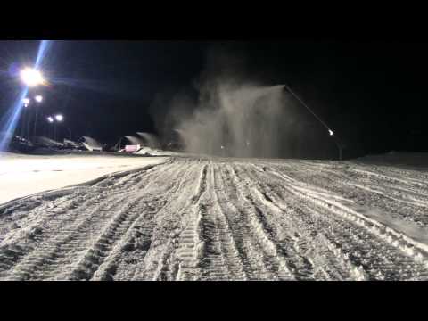 ამ წუთებში გუდაურში ხელოვნური გათოვლიანების პროცესი მიმდინარეობს