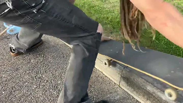 How To - Wax a Curb Easy