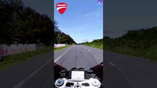 Panigale V4R Vs BMW M1000RR #shorts #ducati #bmwm1000rr