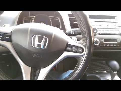 ვიდეო: როგორ დააფიქსიროთ გვერდითი სარკე Honda Civic– ზე?