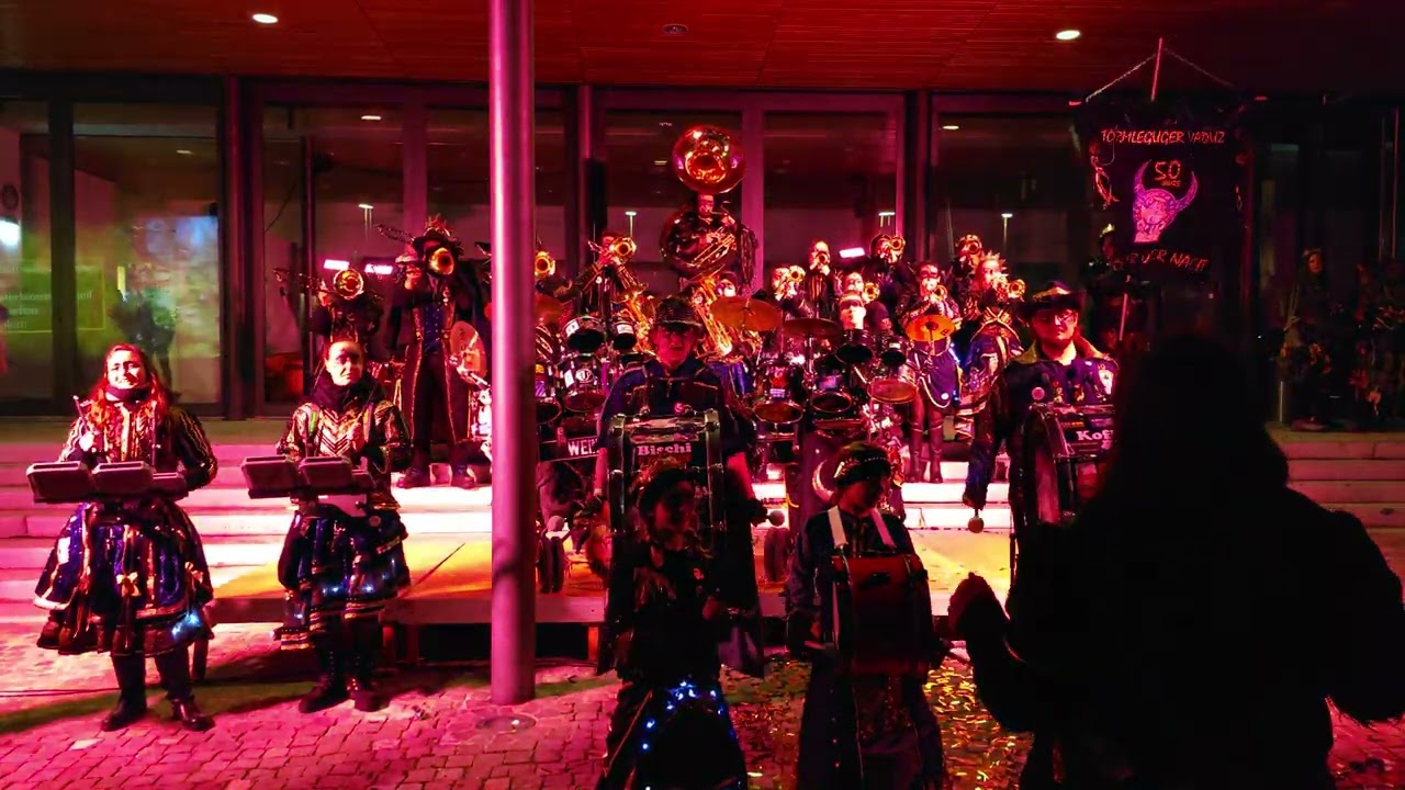 Törmleguger Vaduz - ABBA Medley: Lay all your love on me, Voulez vous, Waterloo (ABBA)