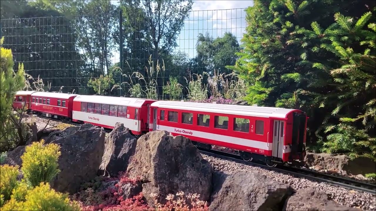 Petit Glacier Express au jardin