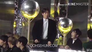 ( fancam ) SEHUN and XIUMIN (EXO) reaction to BEST MUSIC VIDEO in Melon Music Award 2017