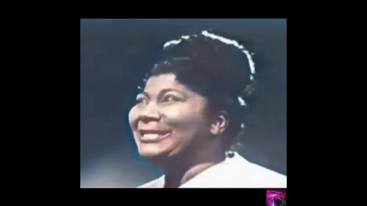Watch Mahalia Jackson - Leaning On The Everlasting Arms on YouTube Watch Mahalia Jackson - Leaning On The Everlasting Arms on YouTube