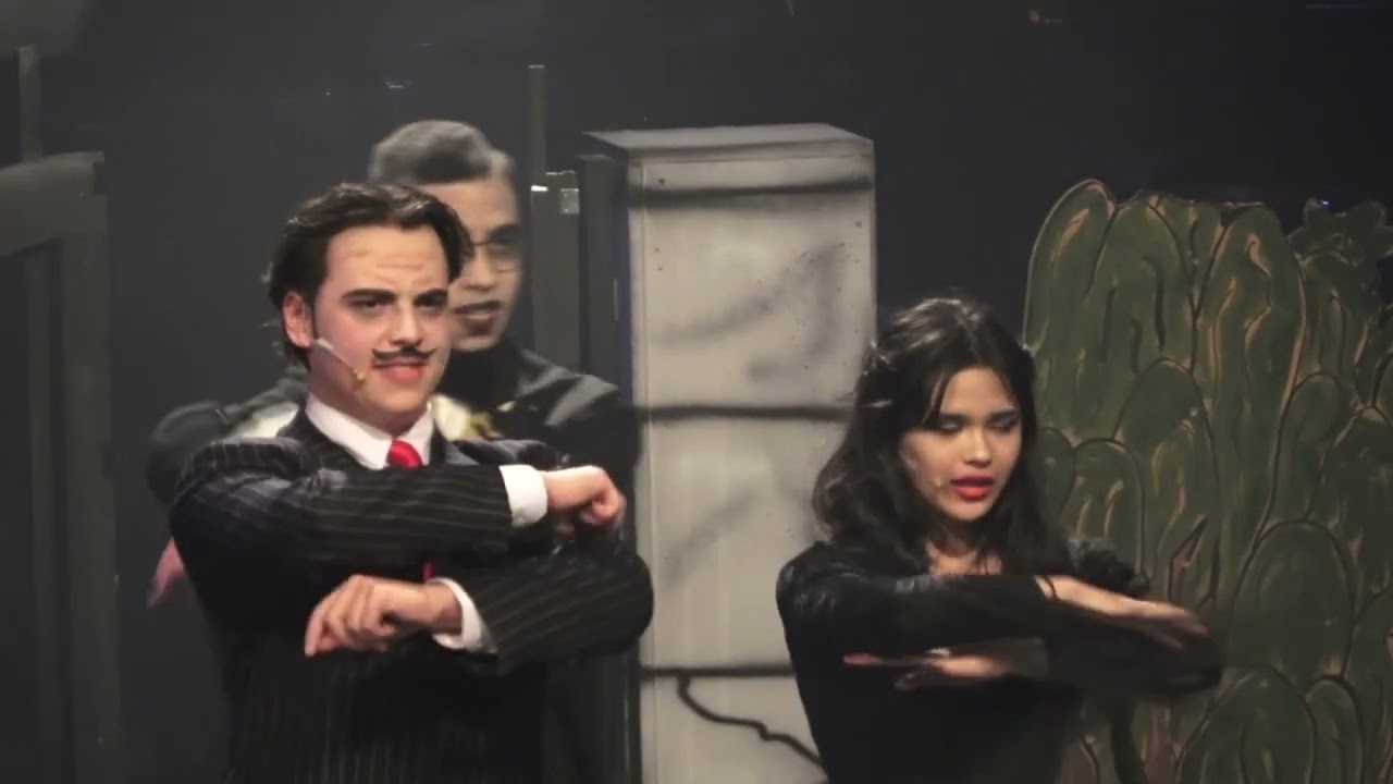Comédie Musicale La famille Addams École Saint-Luc