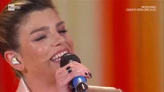 Video thumbnail of "Emma canta 'Stupida allegria' - Domenica In 15/12/2019"