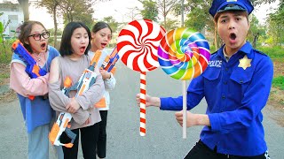 Bibonbon Nerf War: Hero Police Nerf Guns Fight Robber Chupa Chups Lollipops Battle