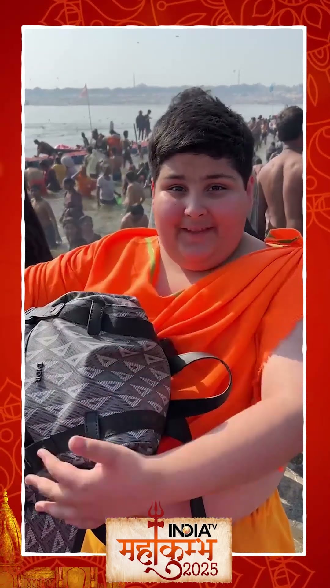'सभी यहां आ जाइए ये भीड़ नहीं...' #abhinavarora #mahakumbh2025 #maghpurnima2025