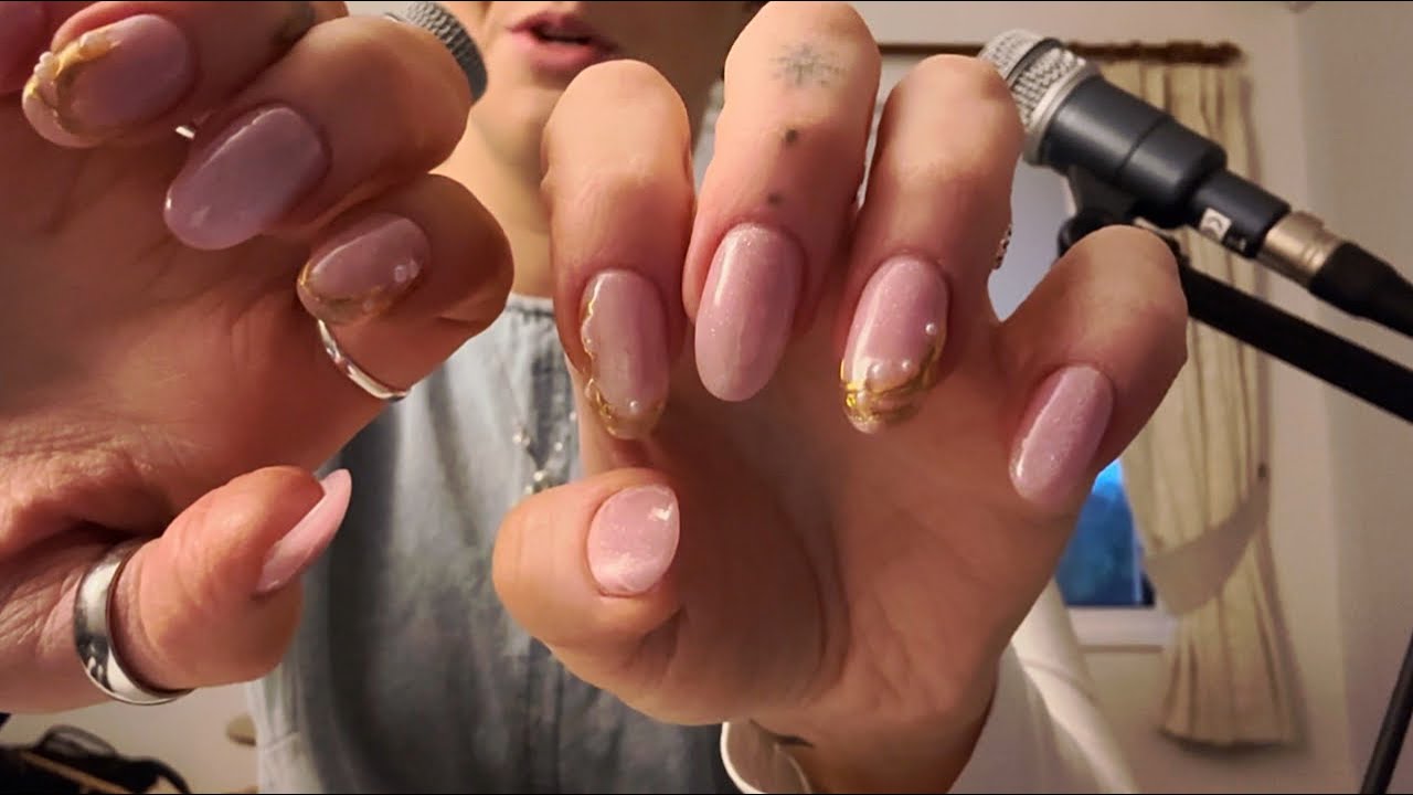 ✨ASMR✨ Relaxing Tapping Triggers for Sleep 🎄