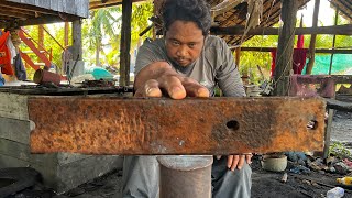 Knife Making  Forging A Powerful Survival Knife From The Leaf Spring