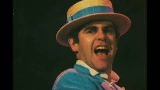 16. Kiss the bride Elton John live in Alpine Valley 9/9 1984