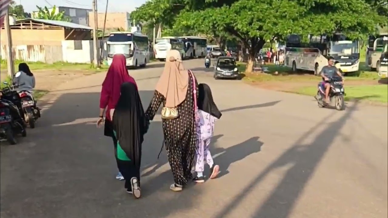 Jalan pagi bukan lari pagi