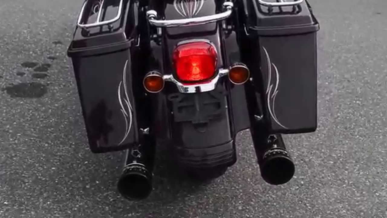 Harley Davidson Street Glide Pinstriping Harley Davidson Street Glide Pinstriping