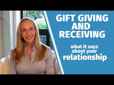 Video: 10 Reasons Why A Man Doesn't Give You Gifts