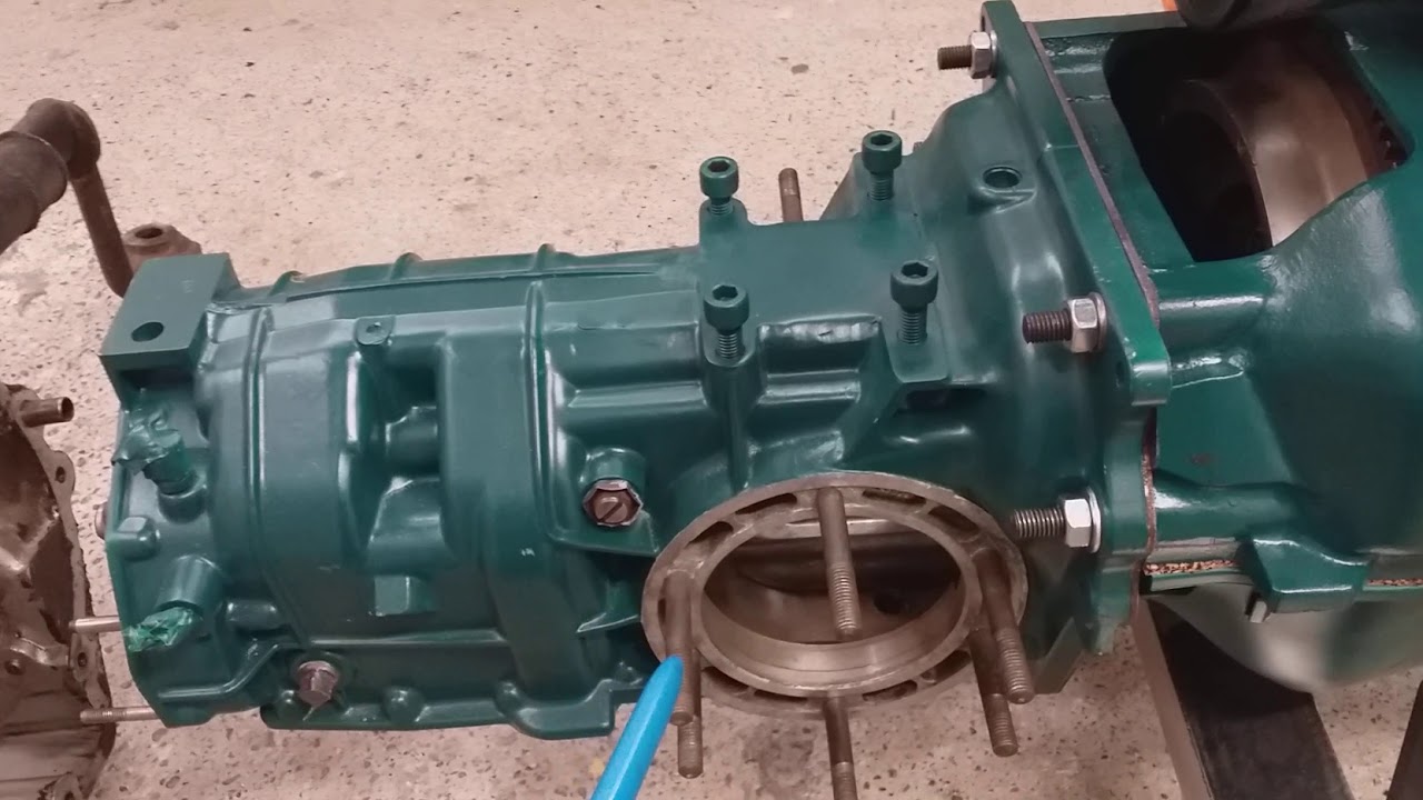 Adaptation boite 4 vitesses sur une Renault 4 cv ( 1ere vidéo) YouTube