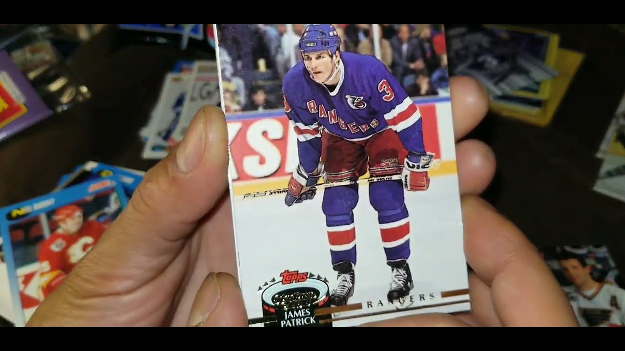 Presstine Marketing Hockey cards.  4 pk HITS: Patrick Roy, Pat Faloon, John Leclair, Mat Sundin etc.