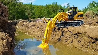 BRUDER mudd construction - RC tractor and digger