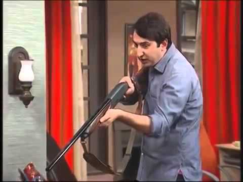 shua qalaqshi paata ashinebs lashas / შუა ქალაქში პაატა აშინებს ლაშას