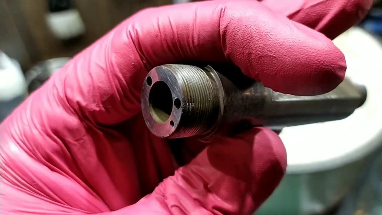 Почему течет форсунка. Форсунки текут. форсунка мокрая дизель. мокрая форсунка снаружи. текут форсунки признаки.