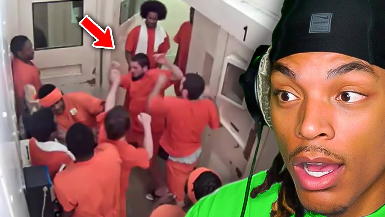 Все тюремные охранники и заключенные боялись его.