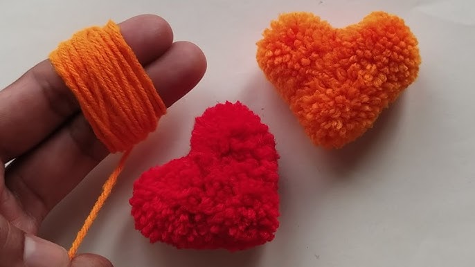 Heart Pom Pom Maker by We R Memory Keepers 