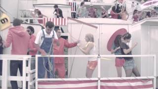 Two Door Cinema Club - Sun  (official Musicvideo)